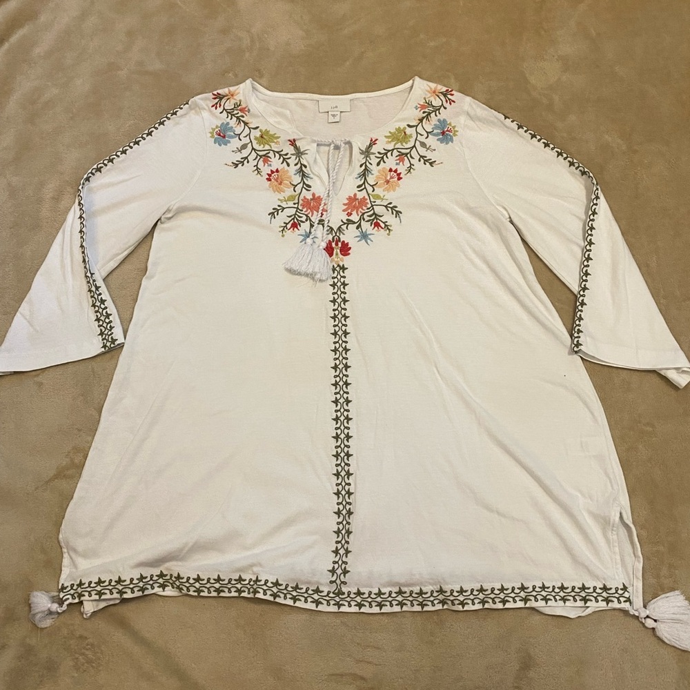 J Jill Embroidered Tunic Top Blouse Size S White 3/4 Sleeve Boho Beach Flowy
